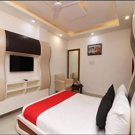 Hotel Vitthal International, Prayagraj Allāhābād Junction Buitenkant foto