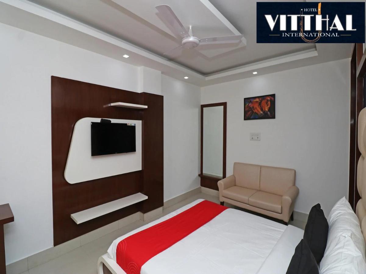 Hotel Vitthal International, Prayagraj Allāhābād Junction Buitenkant foto