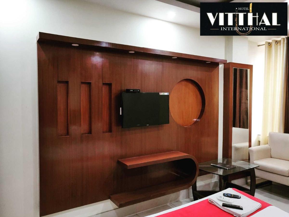 Hotel Vitthal International, Prayagraj Allāhābād Junction Buitenkant foto