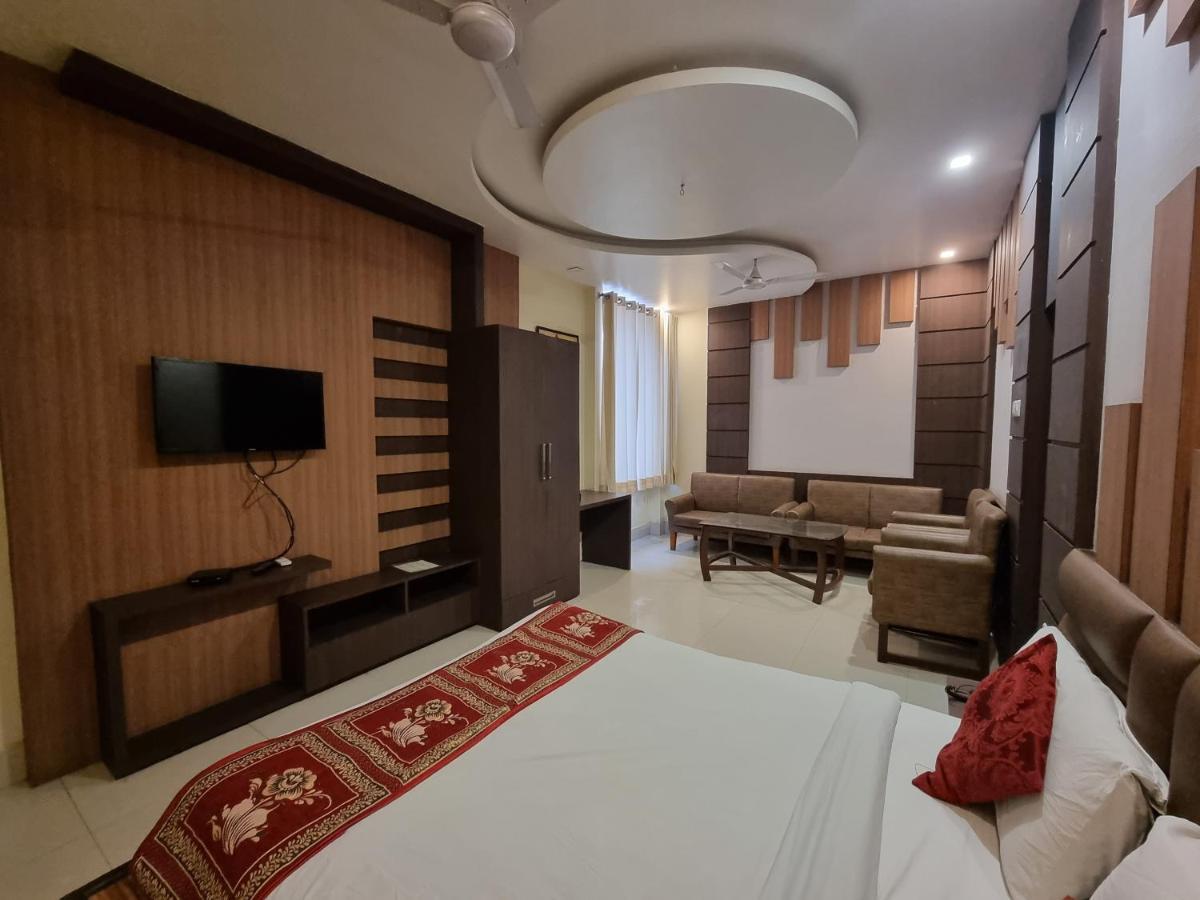 Hotel Vitthal International, Prayagraj Allāhābād Junction Buitenkant foto