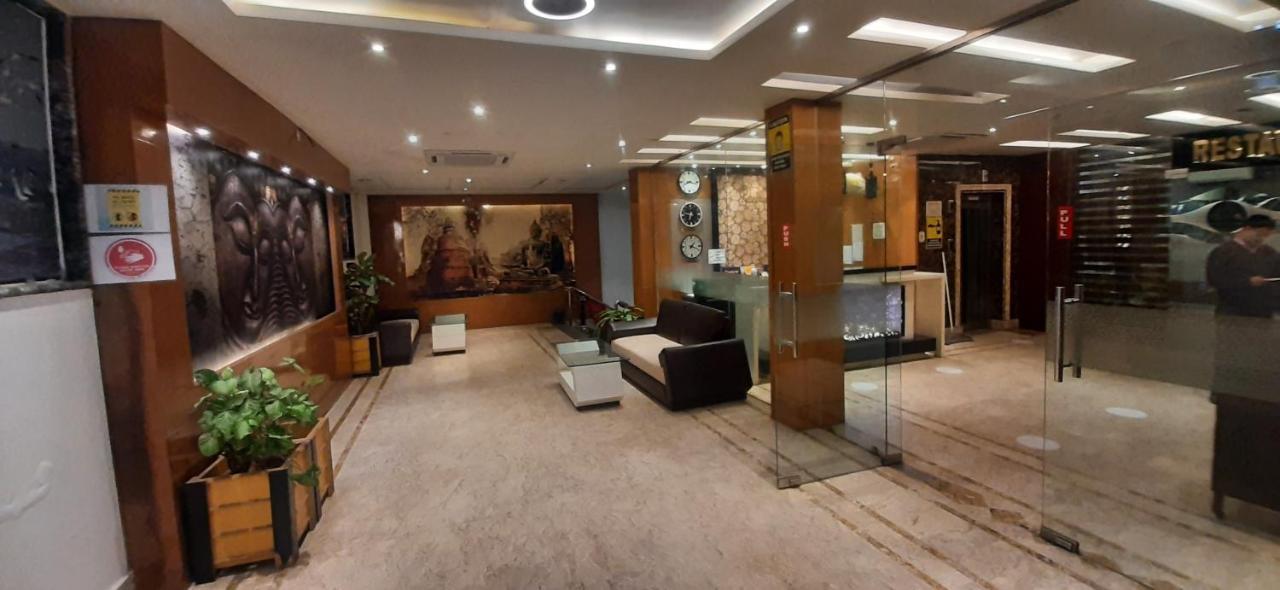 Hotel Vitthal International, Prayagraj Allāhābād Junction Buitenkant foto