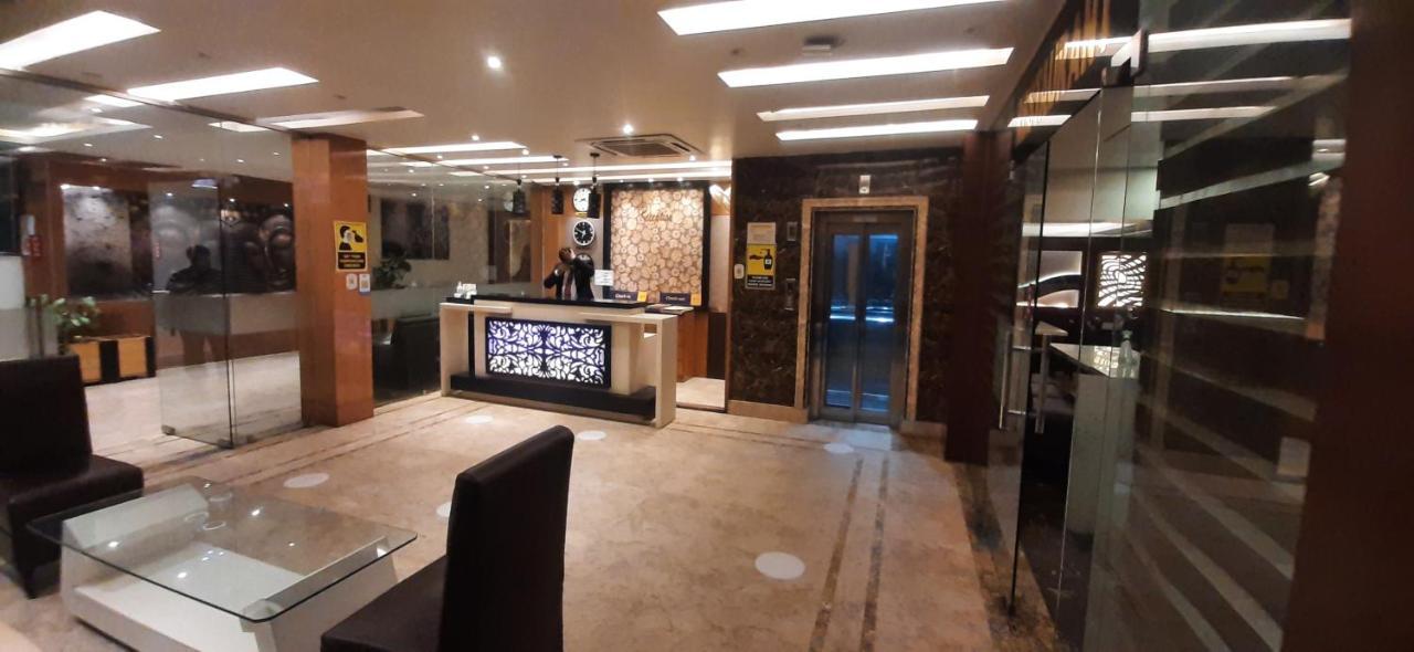 Hotel Vitthal International, Prayagraj Allāhābād Junction Buitenkant foto